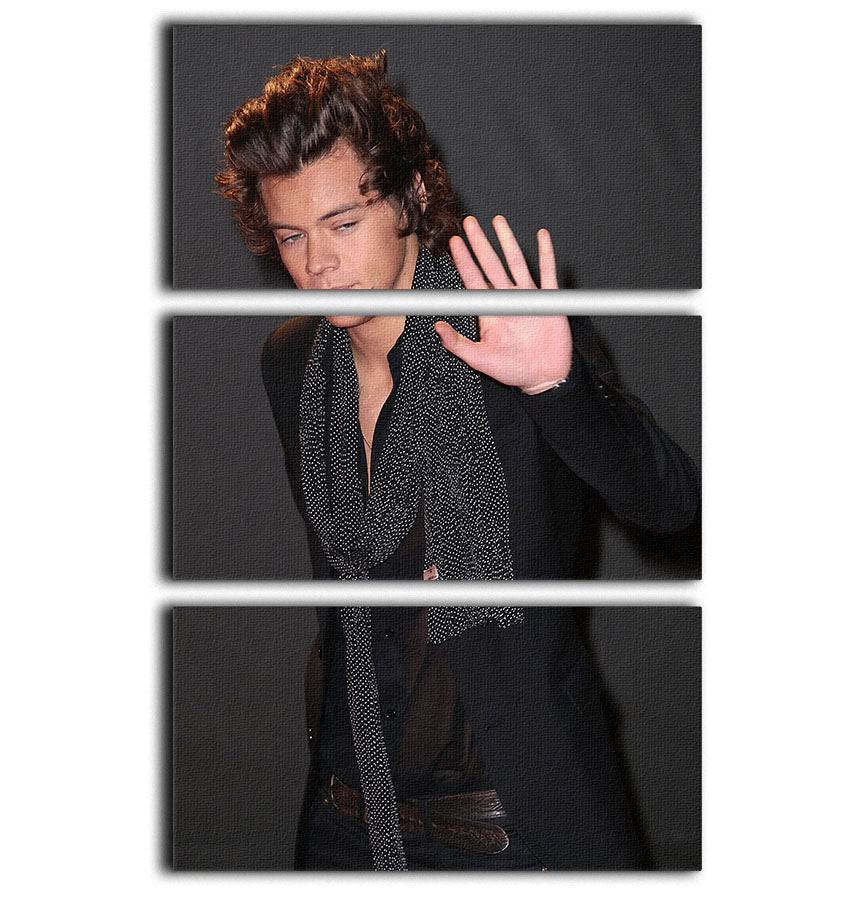 Harry Styles waves at the British Fashion Awards 3 Split Panel Canvas Print - Canvas Art Rocks - 1