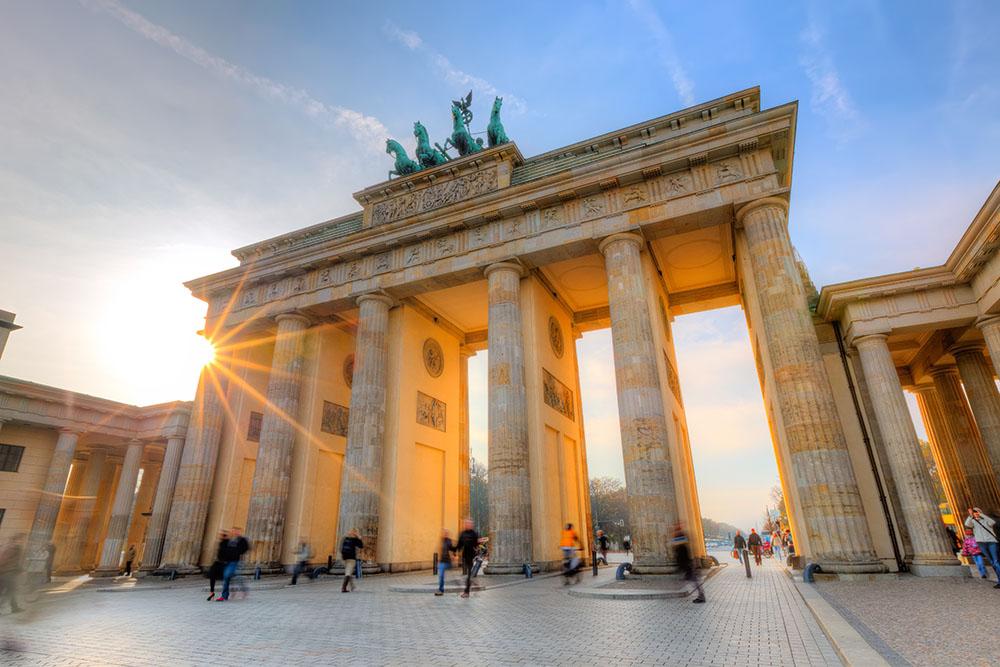 Brandenburg gate Wall Mural Wallpaper - Canvas Art Rocks - 1