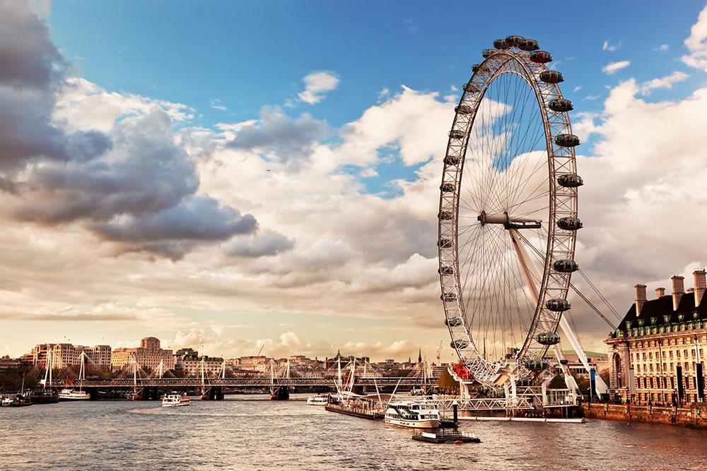 London Eye on River Thames Wall Mural Wallpaper - Canvas Art Rocks - 1