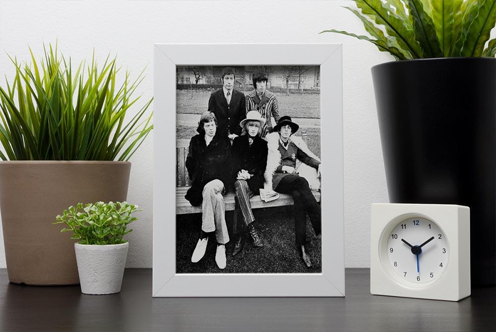 Rolling Stones on a bench Framed Print - Canvas Art Rocks - 4