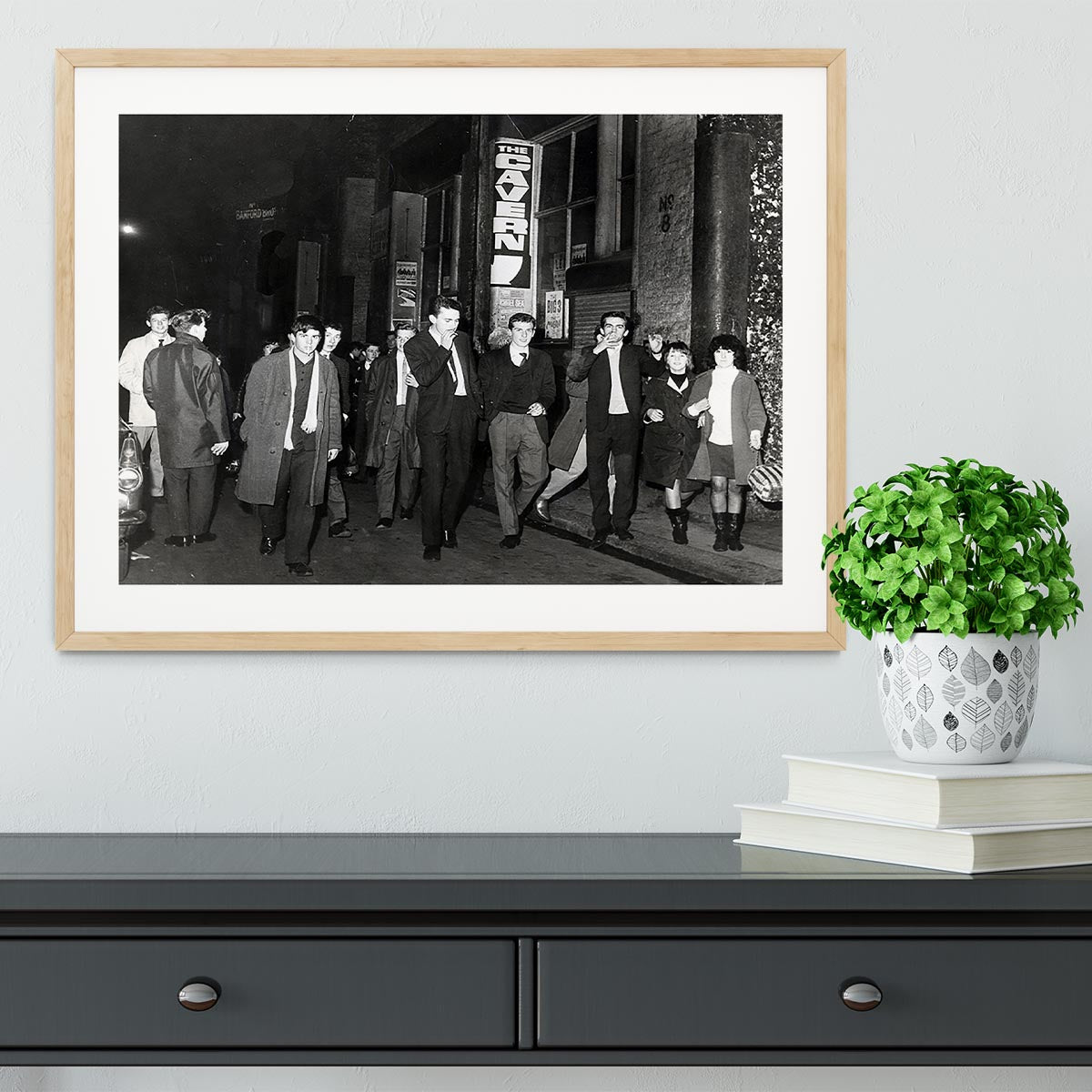 The Cavern Club Liverpool 1964 Framed Print - Canvas Art Rocks - 3