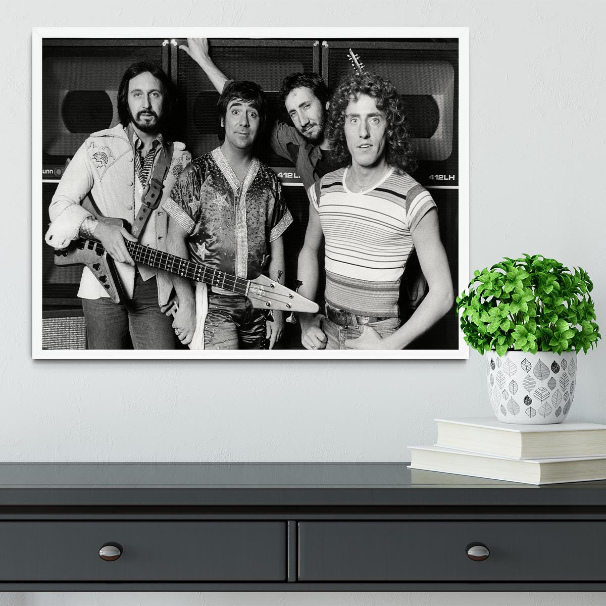 The Who 1977 Framed Print - Canvas Art Rocks -6