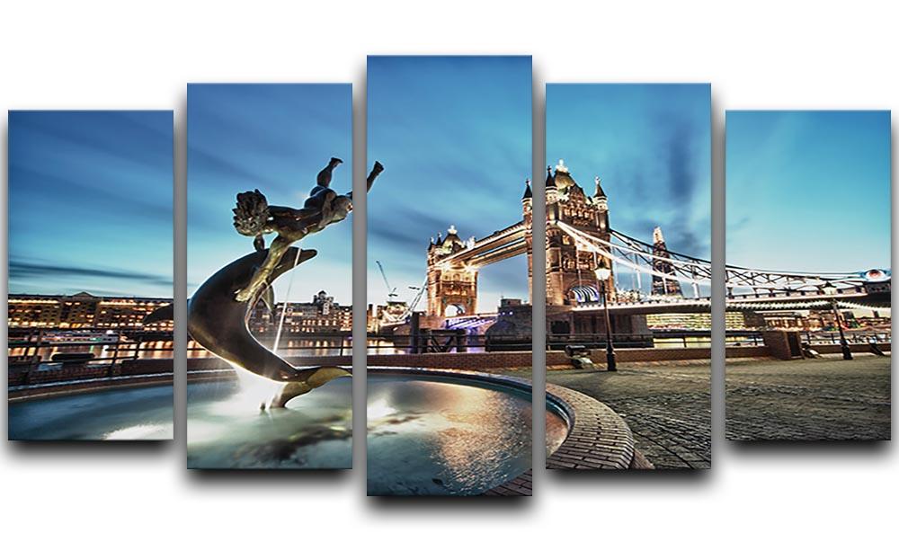 Tower Bridge and St Katharine Docks Girl 5 Split Panel Canvas  - Canvas Art Rocks - 1