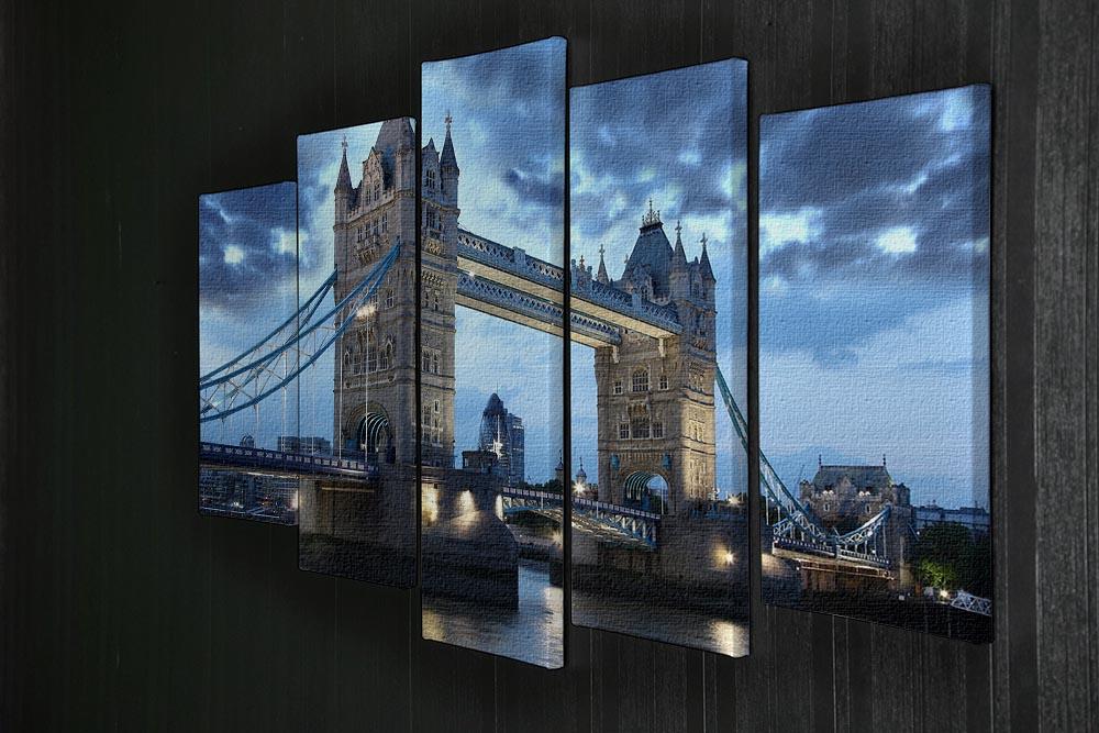 Tower Bridge in the evening 5 Split Panel Canvas - Canvas Art Rocks - 2