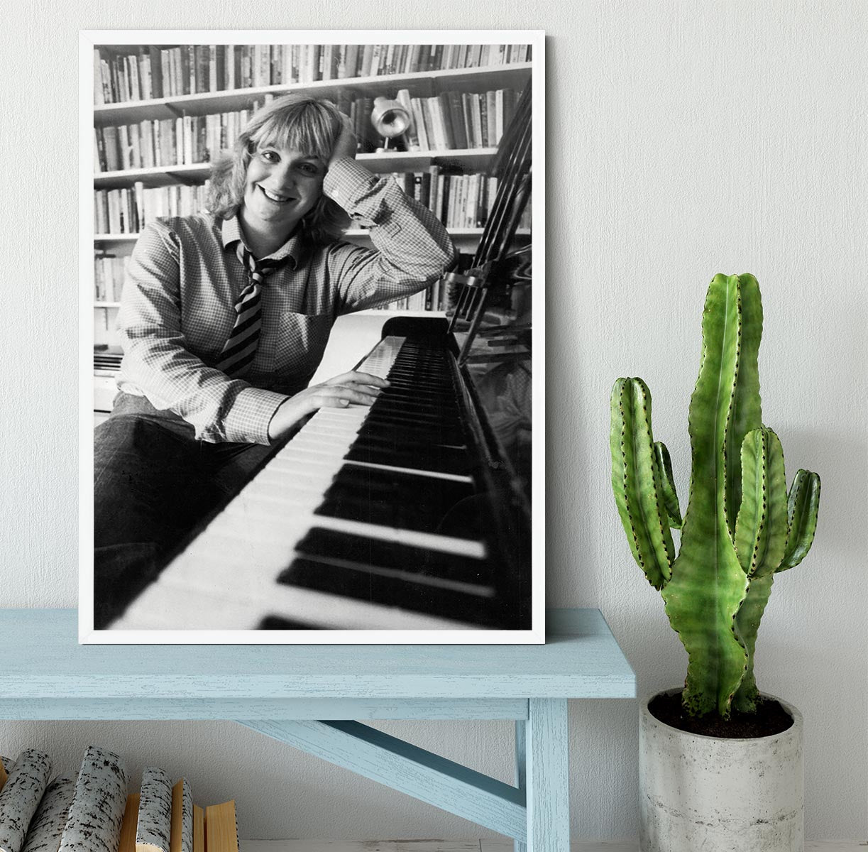 Victoria Wood at the piano Framed Print - Canvas Art Rocks -6