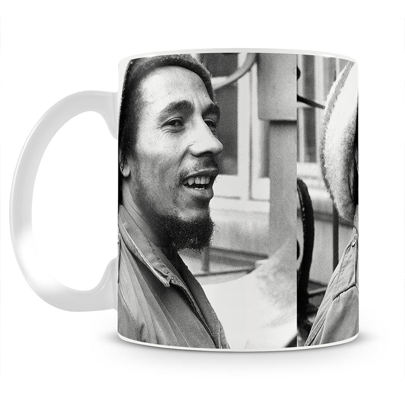 Bob Marley in 1977 Mug - Canvas Art Rocks - 1