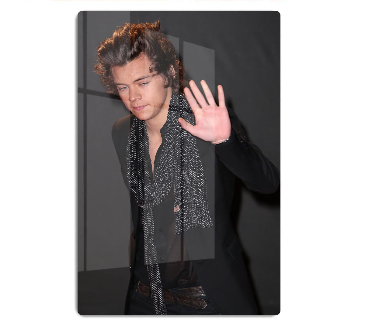 Harry Styles waves at the British Fashion Awards Acrylic Block - Canvas Art Rocks - 1