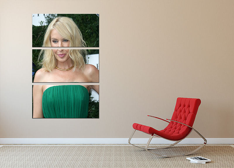 Kylie Minogue in green 3 Split Panel Canvas Print - Canvas Art Rocks - 2
