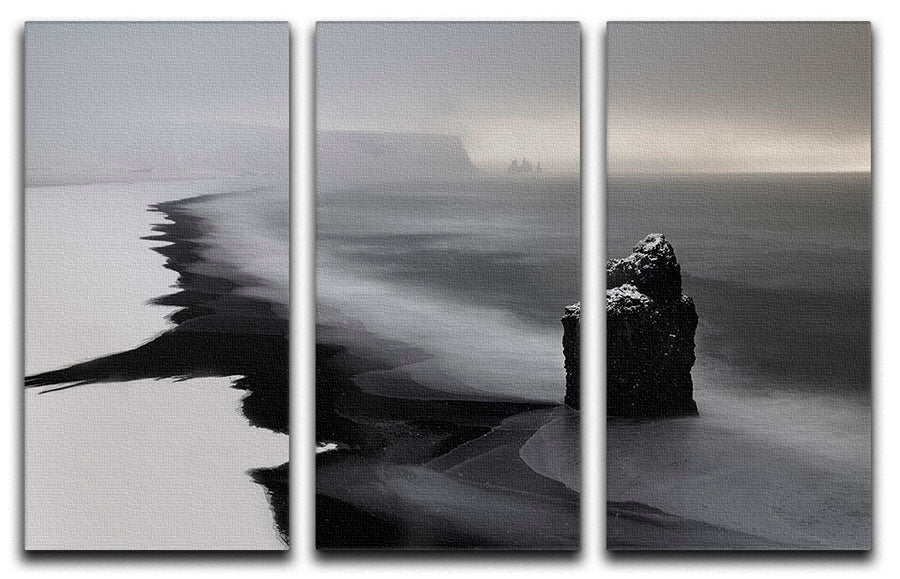 Dyrholaey 3 Split Panel Canvas Print - Canvas Art Rocks - 1