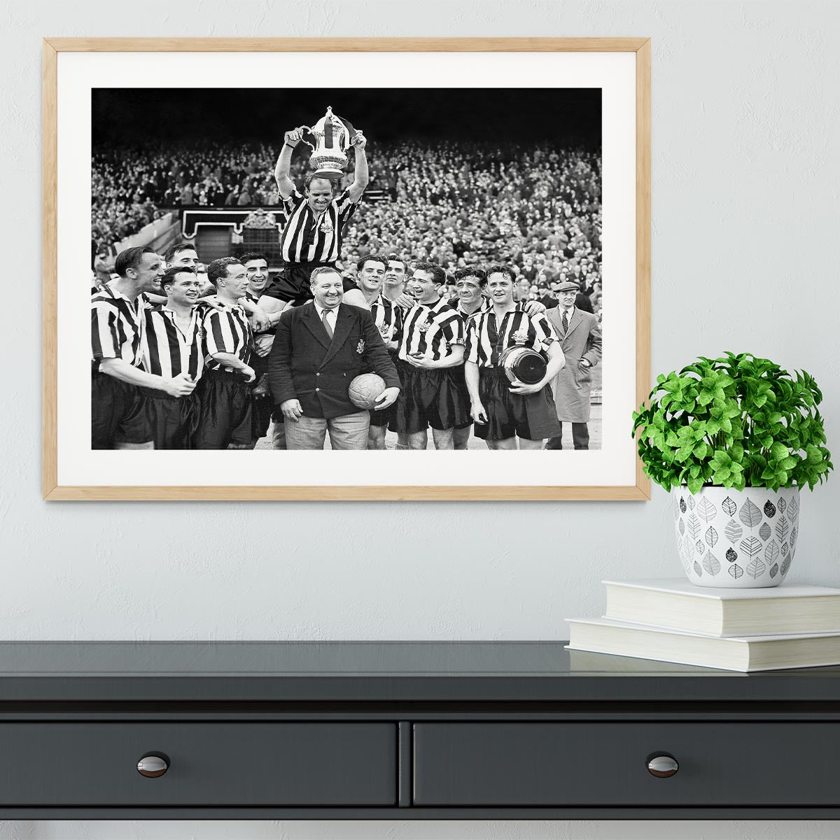 1955 FA Cup Final Newcastle United With The trophy Framed Print - Canvas Art Rocks - 3
