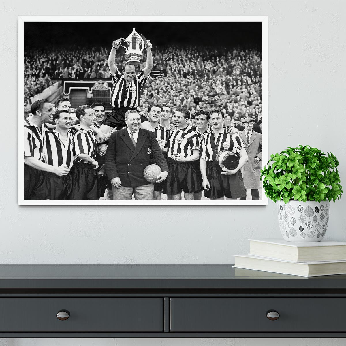 1955 FA Cup Final Newcastle United With The trophy Framed Print - Canvas Art Rocks -6