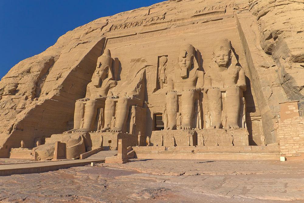 Abu Simbel Temple of King Ramses II Wall Mural Wallpaper - Canvas Art Rocks - 1
