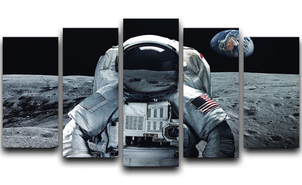 Astronaut at the moon 5 Split Panel Canvas  - Canvas Art Rocks - 1