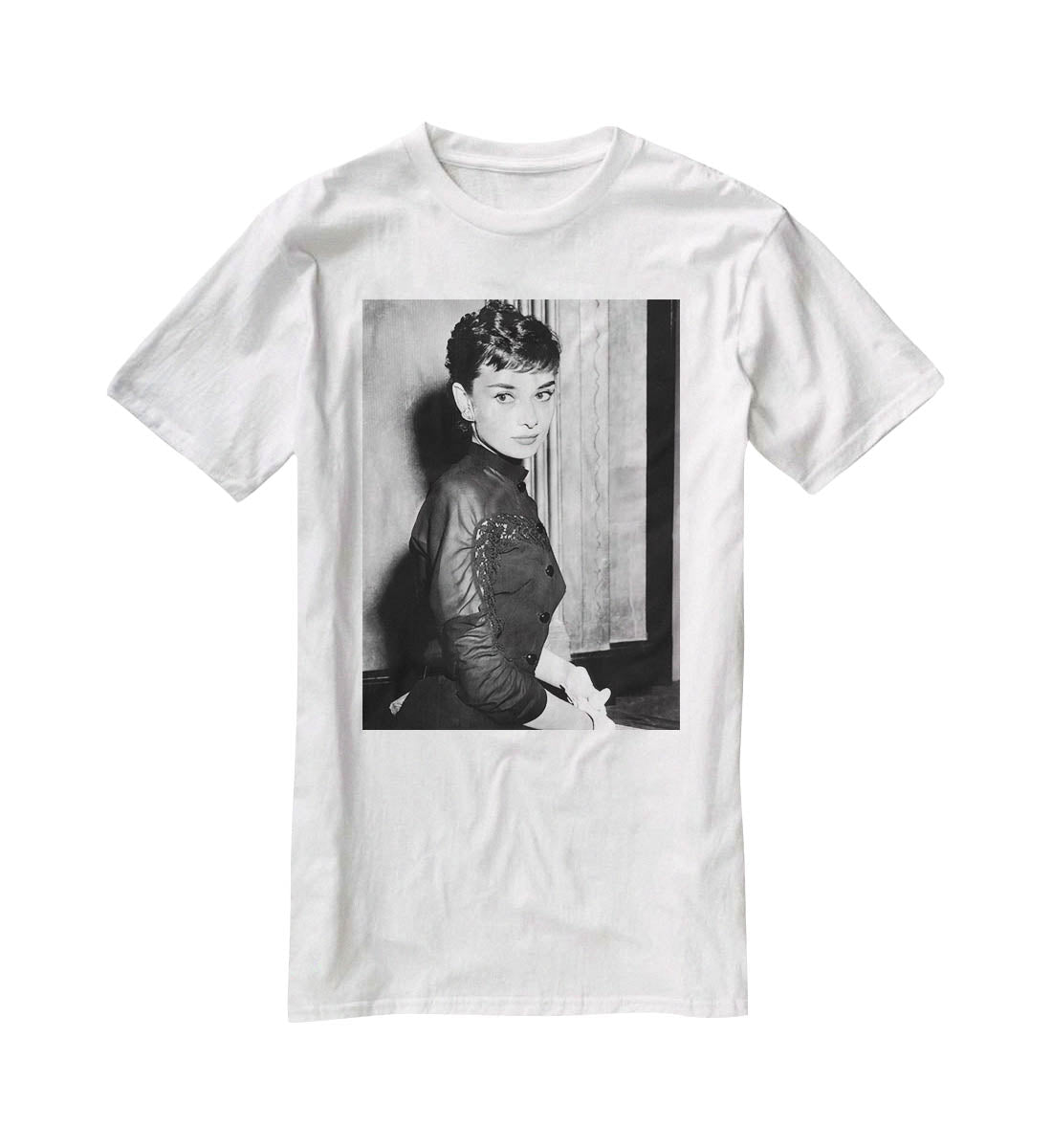 Audrey Hepburn in 1953 T-Shirt - Canvas Art Rocks - 5