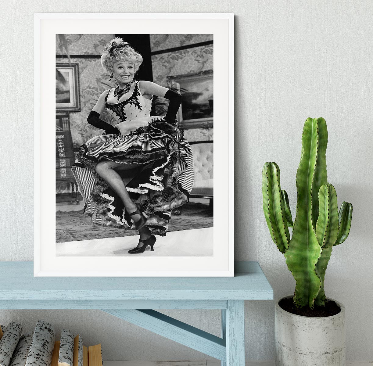 Barbara Windsor dancing Framed Print - Canvas Art Rocks - 5