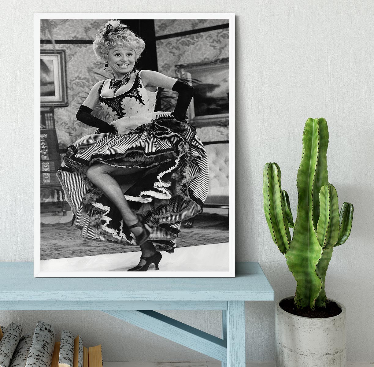 Barbara Windsor dancing Framed Print - Canvas Art Rocks -6