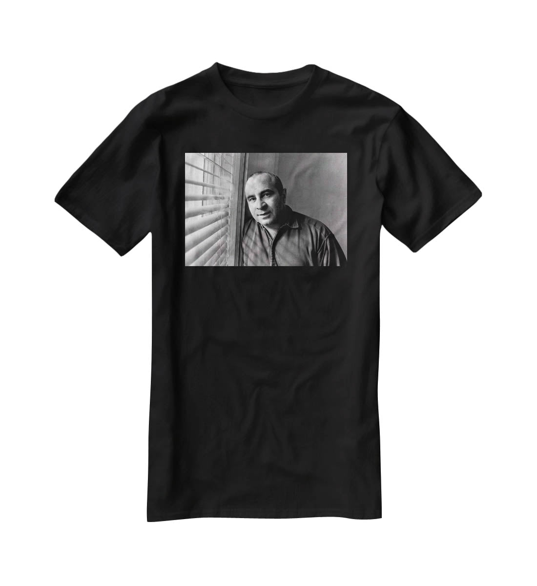 Bob Hoskins in 1986 T-Shirt - Canvas Art Rocks - 1