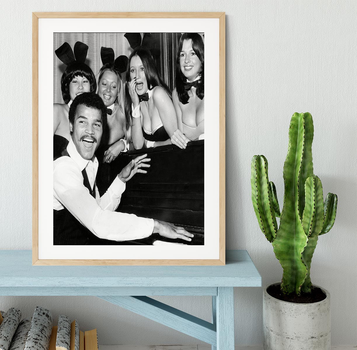 Boxer John Conteh with bunny girls at the playboy club Framed Print - Canvas Art Rocks - 3