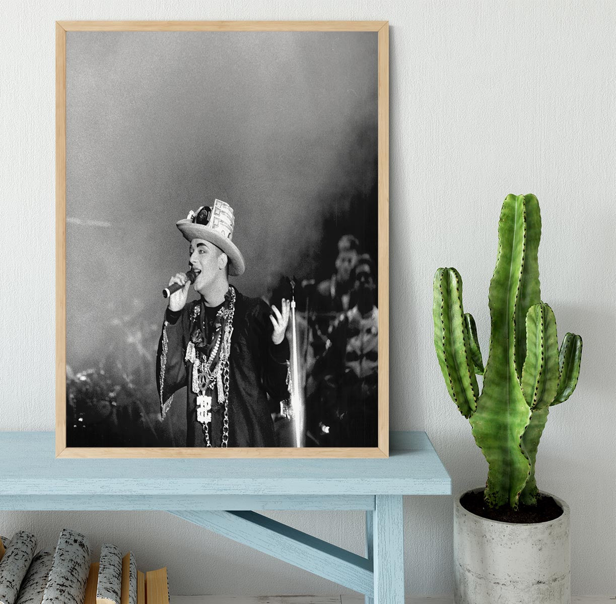 Boy George on stage Framed Print - Canvas Art Rocks - 4