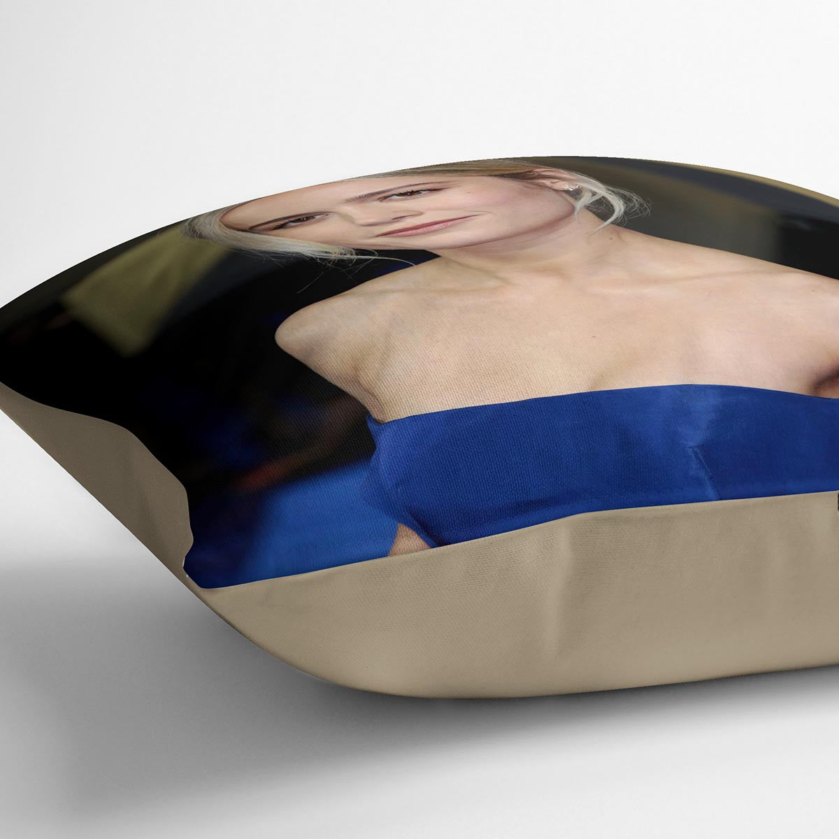 Brie Larson in blue Cushion