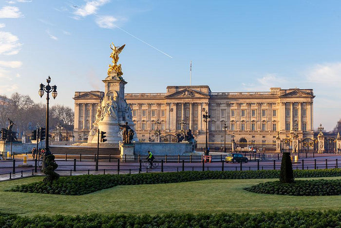Buckingham palace in early winter morning Wall Mural Wallpaper