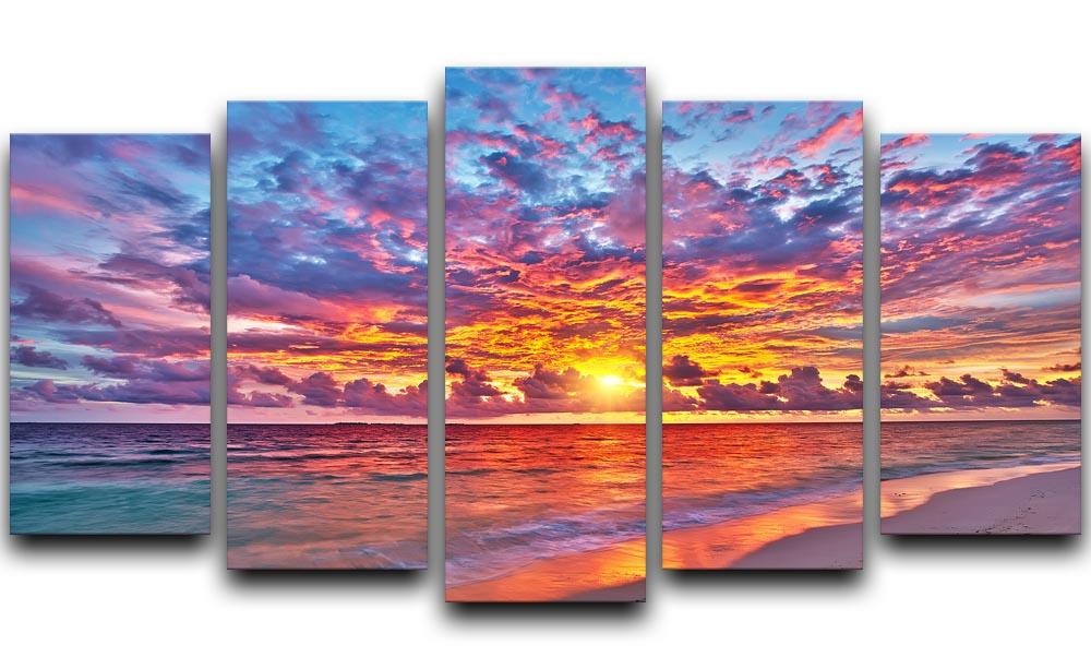 Colorful sunset over ocean on Maldives 5 Split Panel Canvas  - Canvas Art Rocks - 1