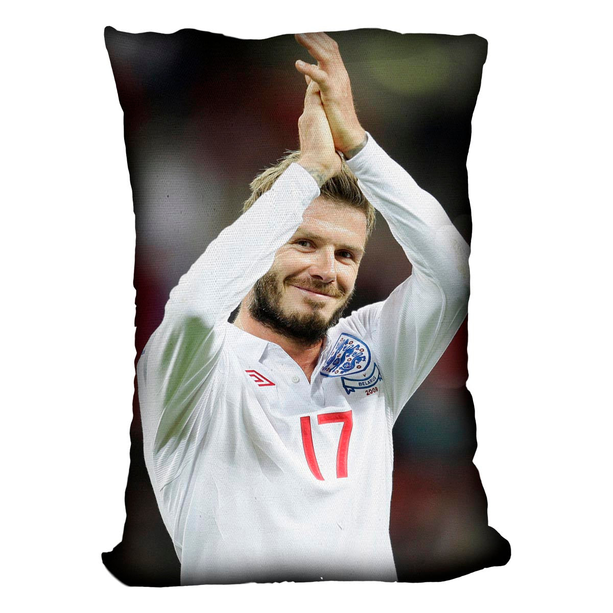 David Beckham playing for England Cushion - Canvas Art Rocks - 4