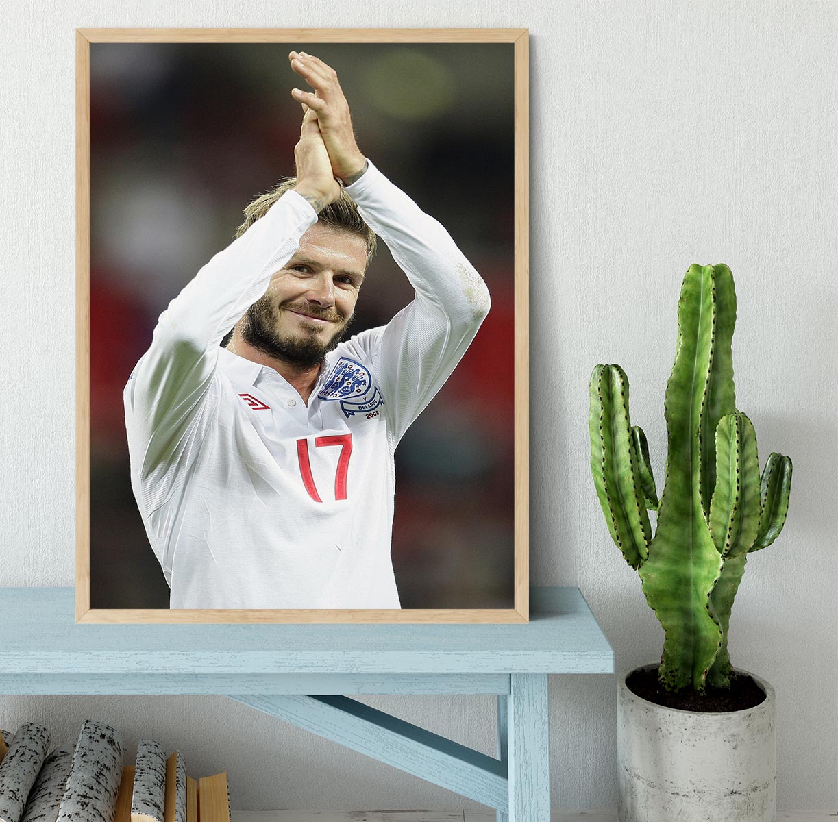 David Beckham playing for England Framed Print - Canvas Art Rocks - 4