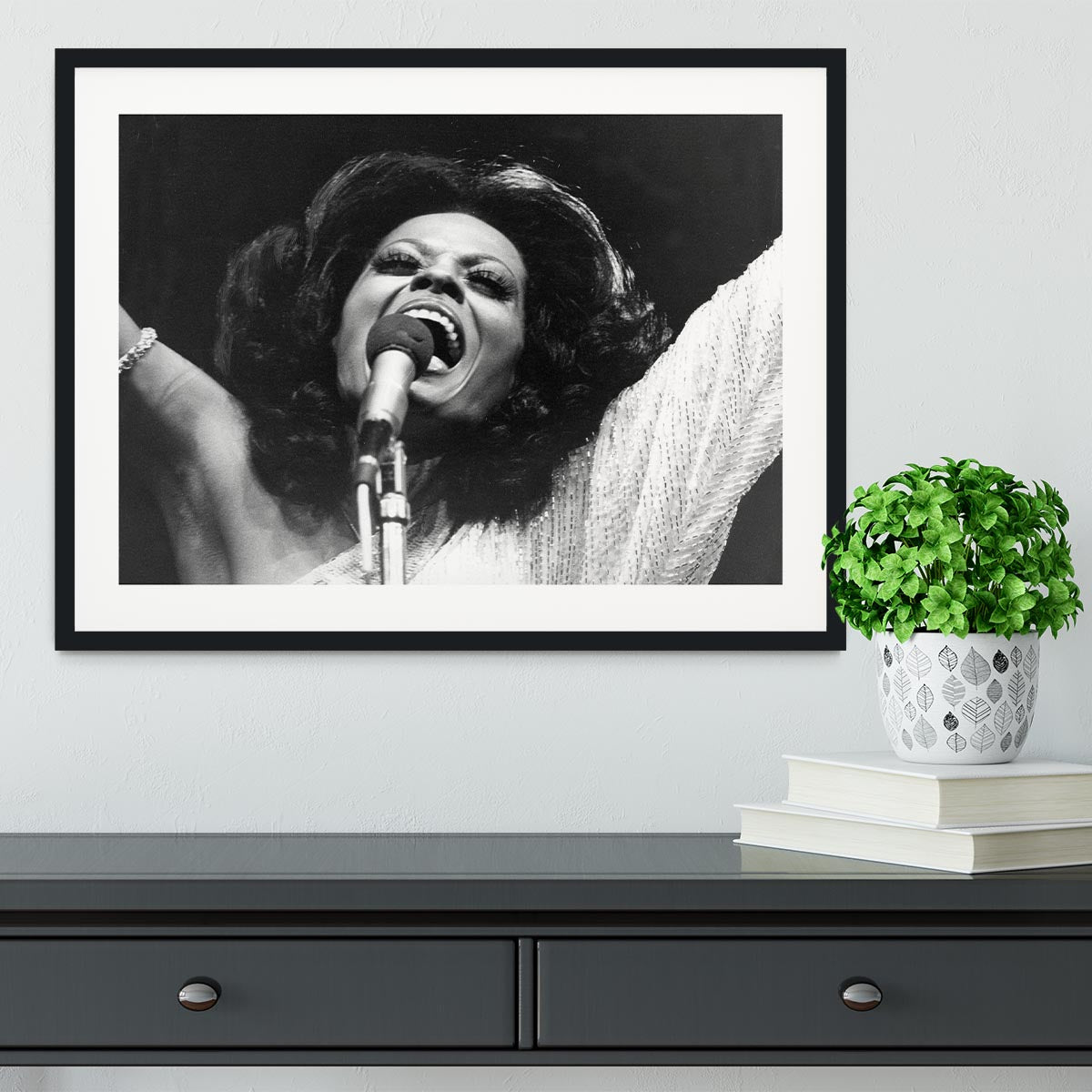 Diana Ross on stage Framed Print - Canvas Art Rocks - 1