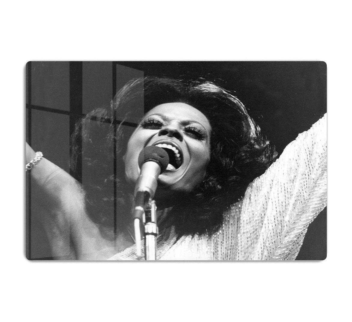 Diana Ross on stage HD Metal Print