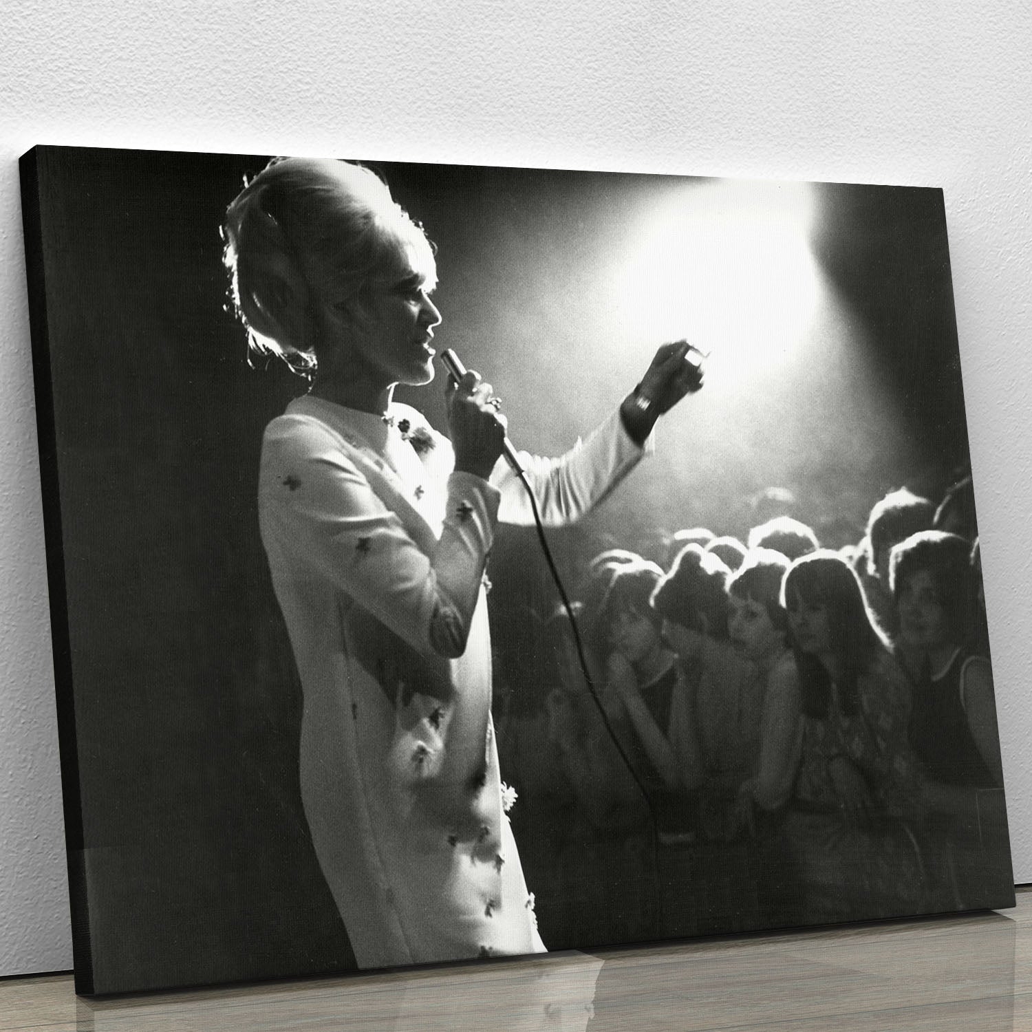 Dusty Springfield in the light Canvas Print or Poster - Canvas Art Rocks - 1