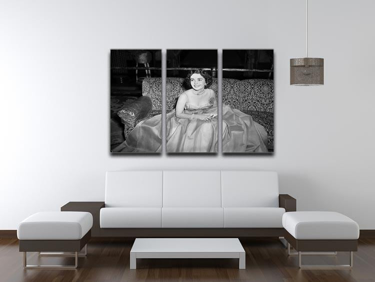 Elizabeth Taylor In A Dress 3 Split Panel Canvas Print - Canvas Art Rocks - 3