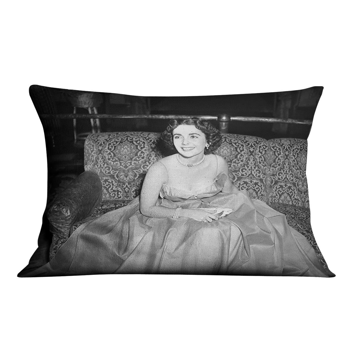 Elizabeth Taylor In A Dress Cushion