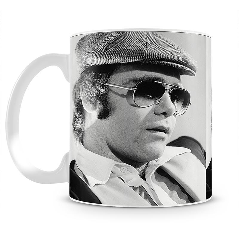 Elton John in 1977 Mug - Canvas Art Rocks - 1