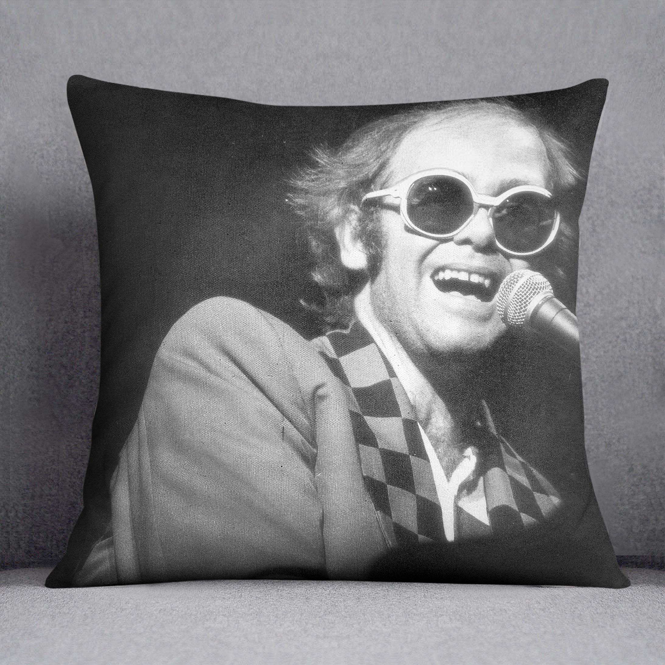 Elton John in concert 1977 Cushion - Canvas Art Rocks - 1