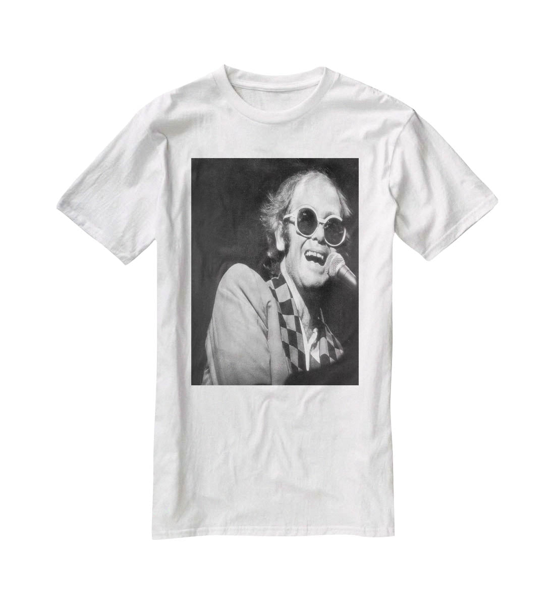 Elton John in concert 1977 T-Shirt - Canvas Art Rocks - 5