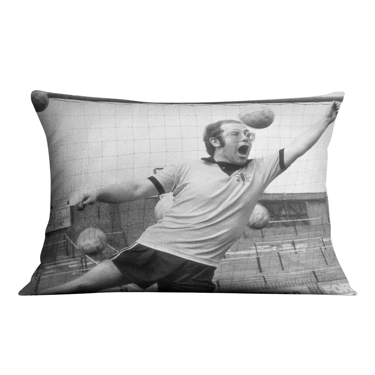 Elton John in goal Cushion - Canvas Art Rocks - 4