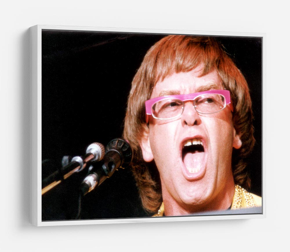 Elton John singing HD Metal Print