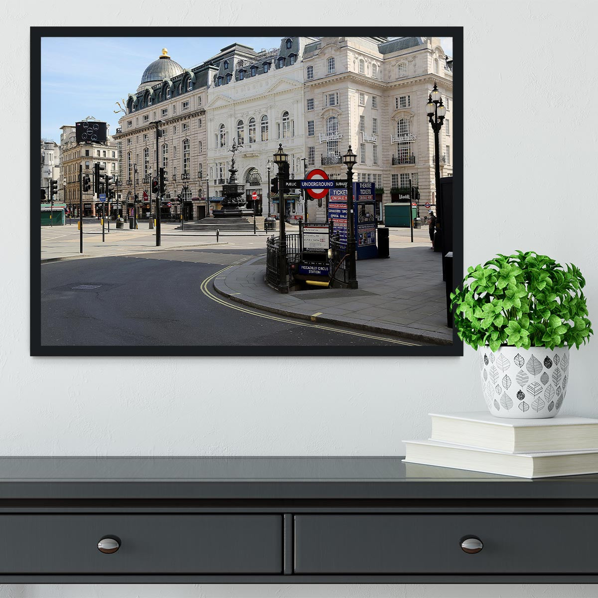Eros Piccadilly Circus London under Lockdown 2020 Framed Print - Canvas Art Rocks - 2