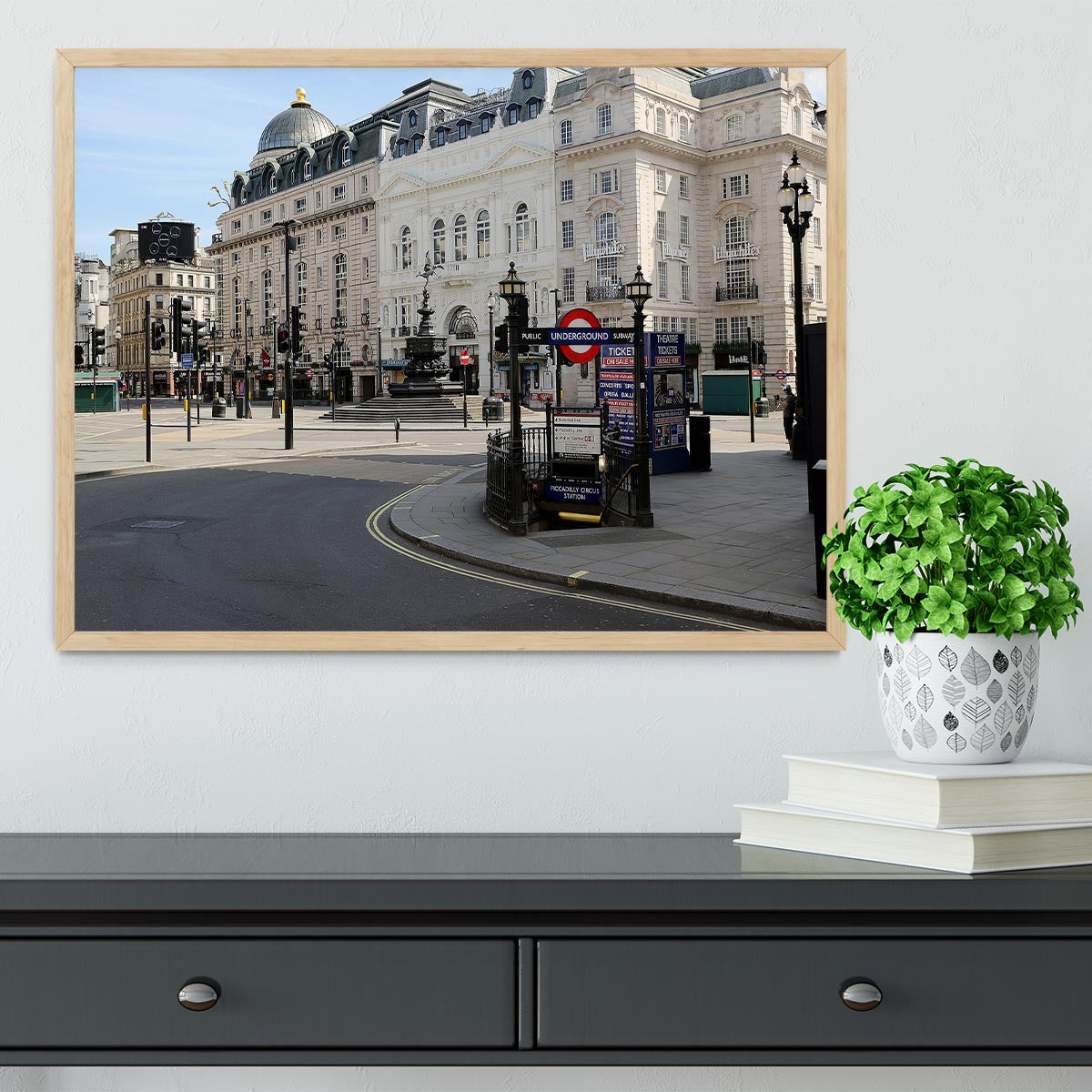 Eros Piccadilly Circus London under Lockdown 2020 Framed Print - Canvas Art Rocks - 4