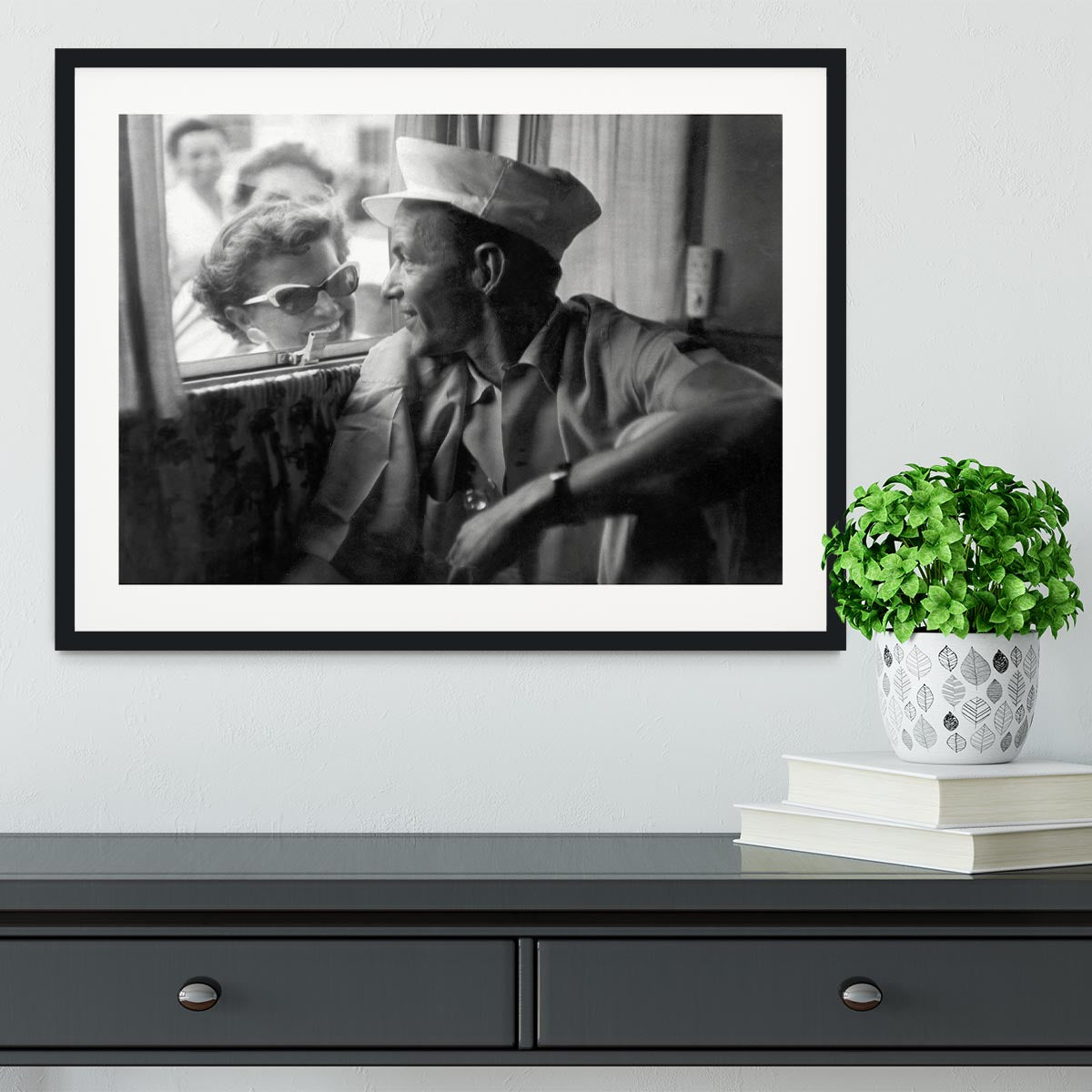 Frank Sinatra with a fan Framed Print - Canvas Art Rocks - 1