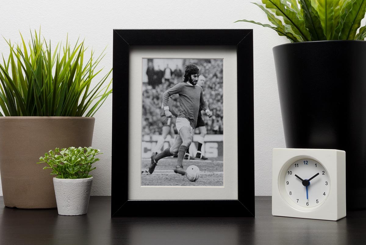 George Best Manchester United Framed Print - Canvas Art Rocks - 1