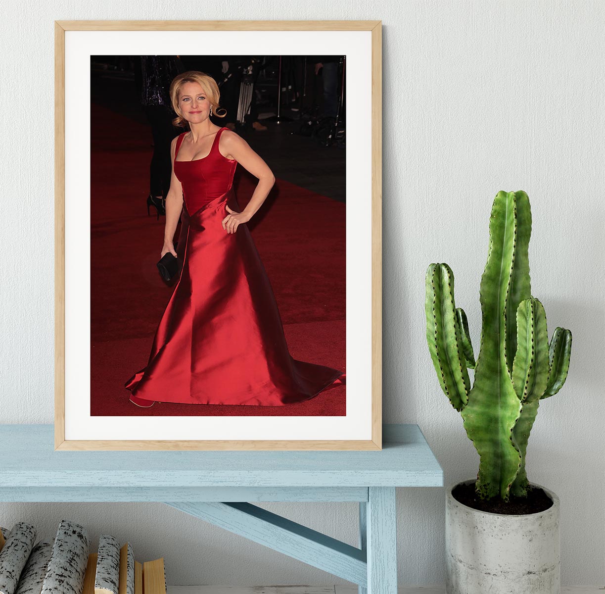 Gillian Anderson at the premiere of Les Miserables Framed Print - Canvas Art Rocks - 3