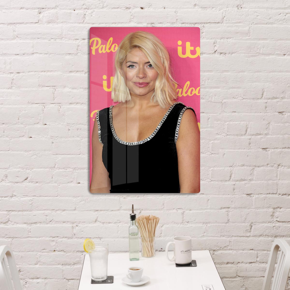 Holly Willoughby HD Metal Print - Canvas Art Rocks - 3