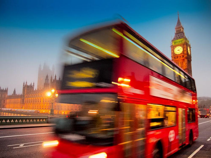 Houses Of Parliament red double-decker bus Wall Mural Wallpaper