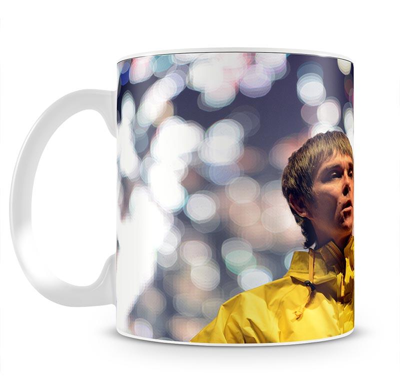 Ian Brown of the Stone Roses at the Isle of Wight Mug - Canvas Art Rocks - 2