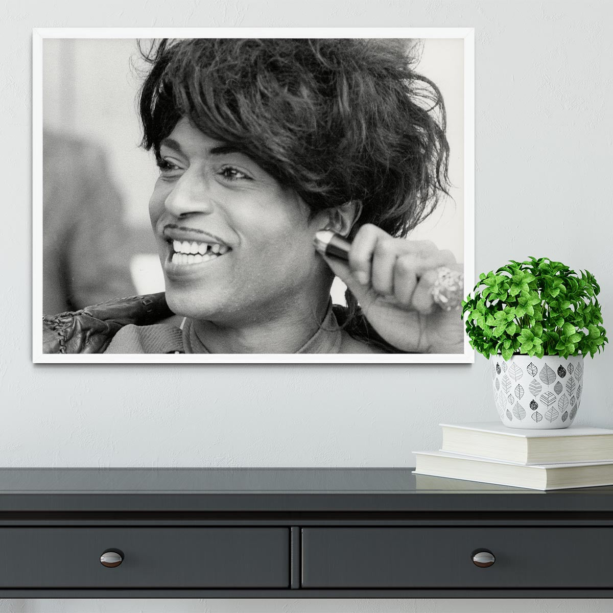 Little Richard smiles Framed Print - Canvas Art Rocks -6