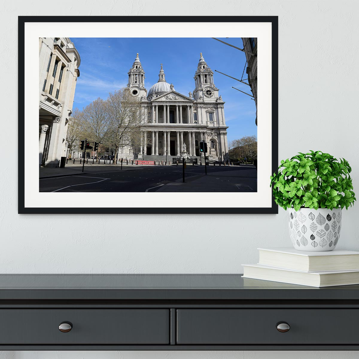 London under Lockdown 2020 St Pauls Cathedral Framed Print - Canvas Art Rocks - 1