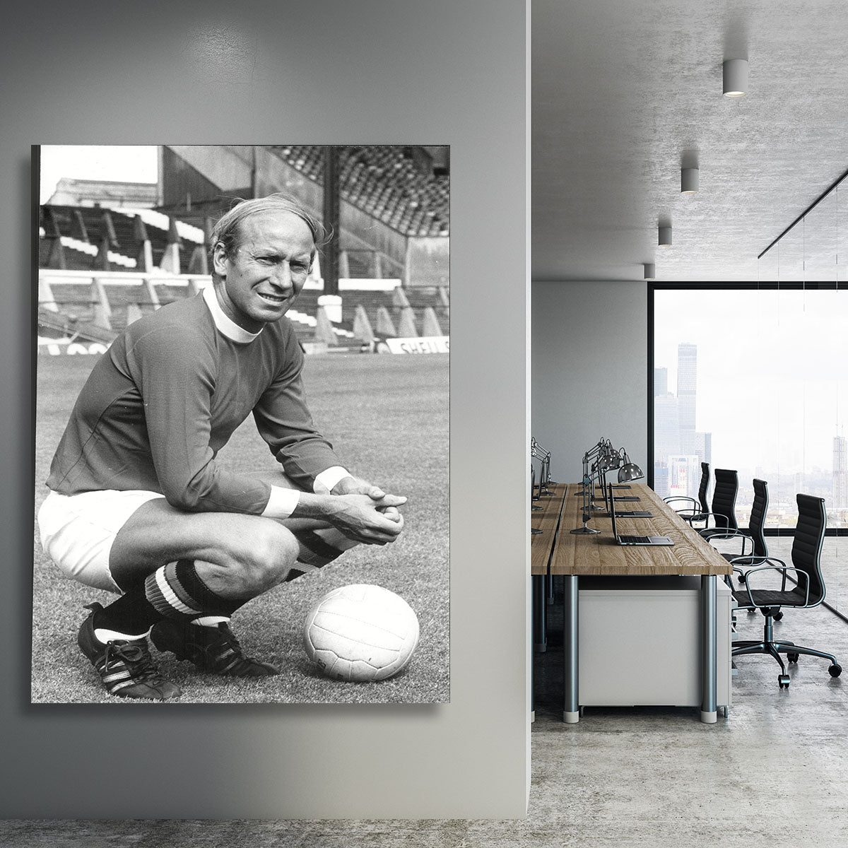 Manchester United Footballer Sir Bobby Charlton 1971 Canvas Print or Poster - Canvas Art Rocks - 3