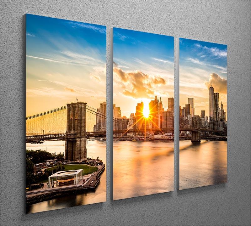 Manhattan skyline at sunset 3 Split Panel Canvas Print - Canvas Art Rocks - 2